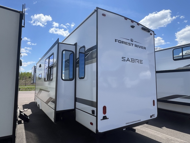 2025 FOREST RIVER SABRE 33RLP