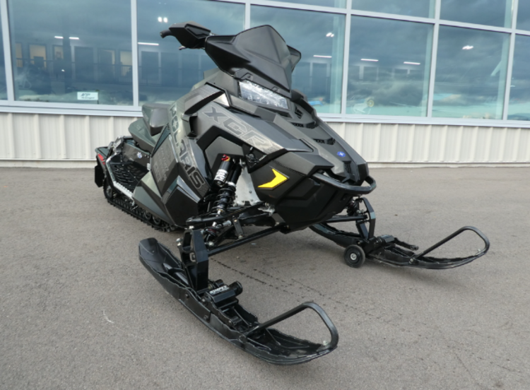 2020 Polaris Switchback XCR 136