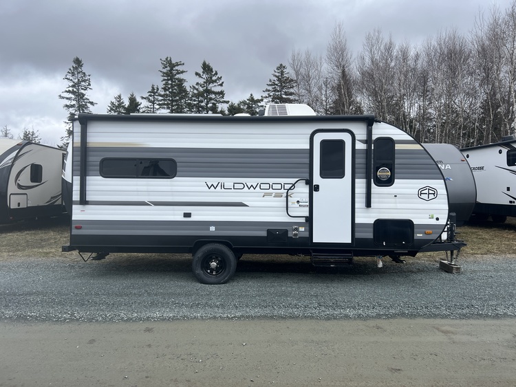 2025 FOREST RIVER WILDWOOD FSX169RSK