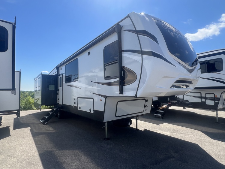 2022 KEYSTONE SPRINTER 3590LFT