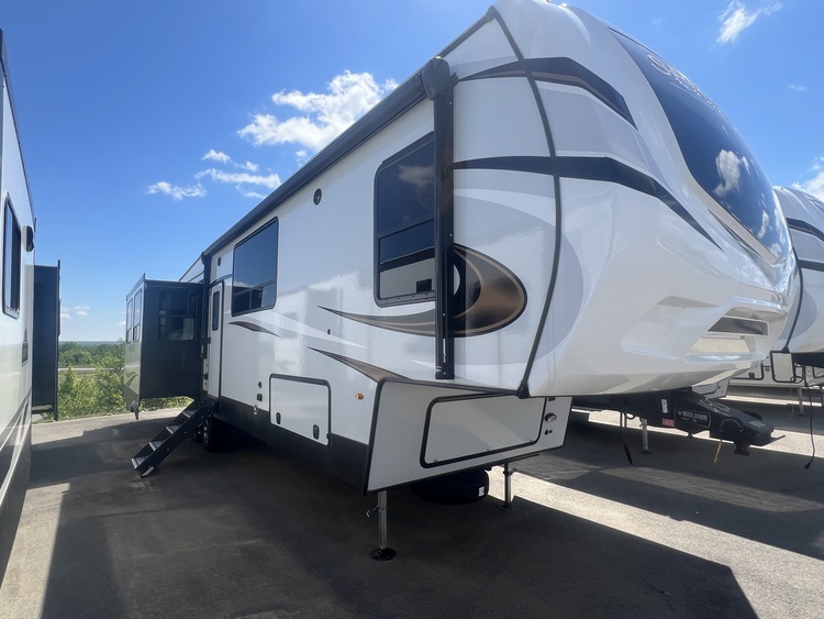 2022 KEYSTONE SPRINTER 3590LFT