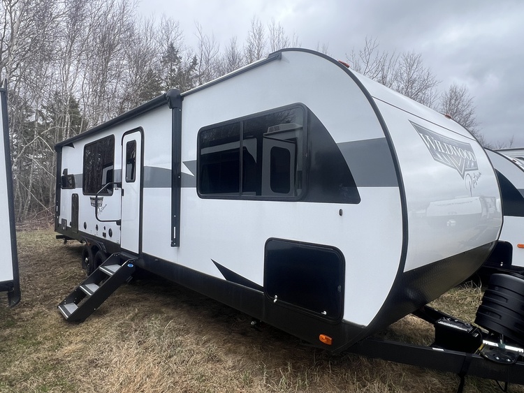 2024 FOREST RIVER WILDWOOD PLATINUM 27RK