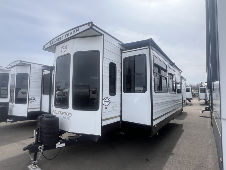 2025 FOREST RIVER WILDWOOD 40FDEN