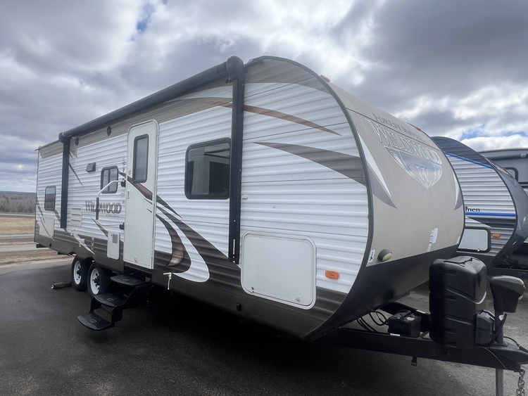 2016 FOREST RIVER WILDWOOD 28DBUD