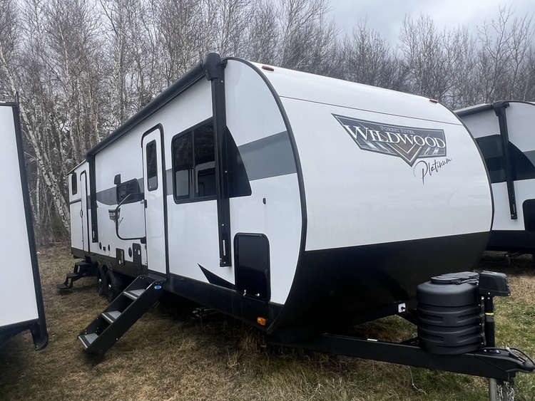 2024 FOREST RIVER WILDWOOD PLATINUM 32BHDS
