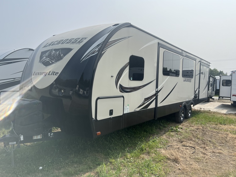 2018 FOREST RIVER LACROSSE 339BHD