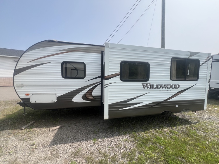 2016 FOREST RIVER WILDWOOD 28DBUD